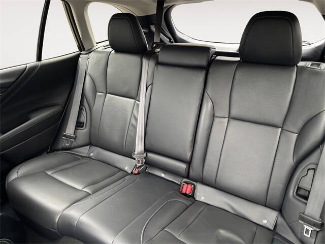 2023 Subaru Outback Touring XT