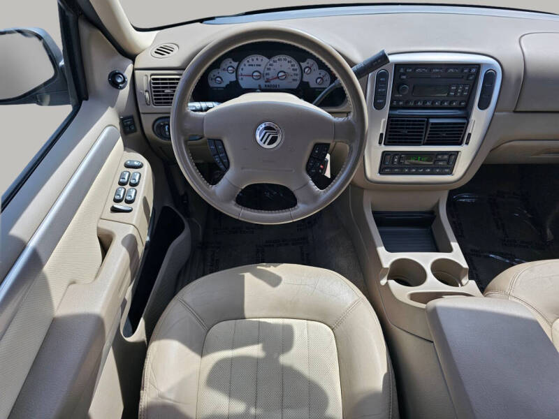 2004 Mercury Mountaineer Premier