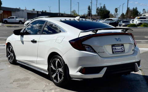 2017 Honda Civic Touring