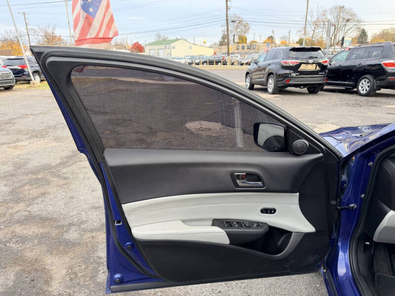 2017 Acura ILX w/Tech