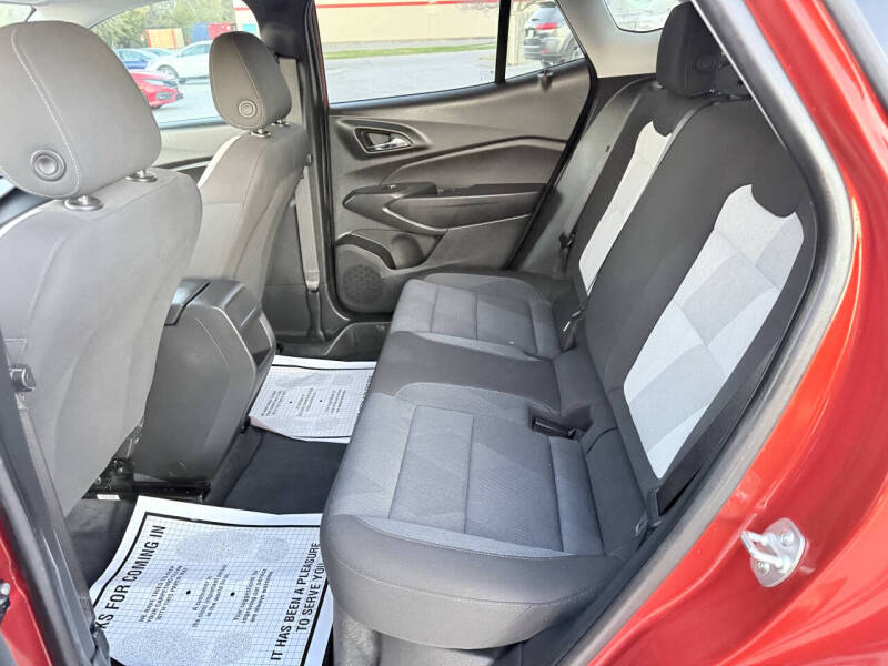 2024 Chevrolet Trax LS