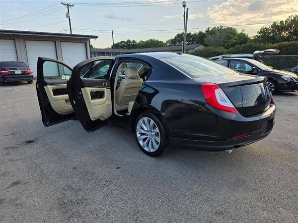 2014 Lincoln MKS