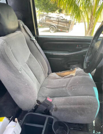 2004 Chevrolet Silverado 1500 Classic