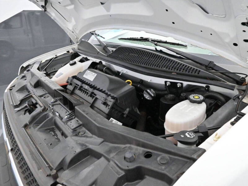 2022 Chevrolet Express 2500