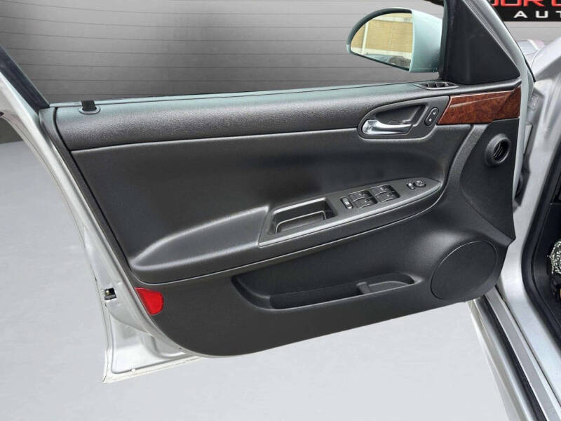 2011 Chevrolet Impala LT