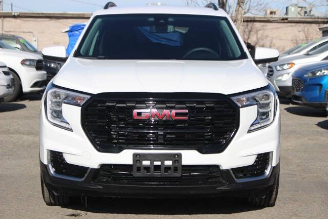 2022 GMC Terrain SLE