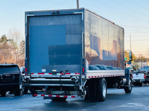 2021 Hino L6