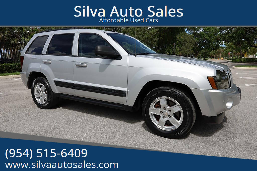 2006 Jeep Grand Cherokee Laredo 4dr SUV's photo