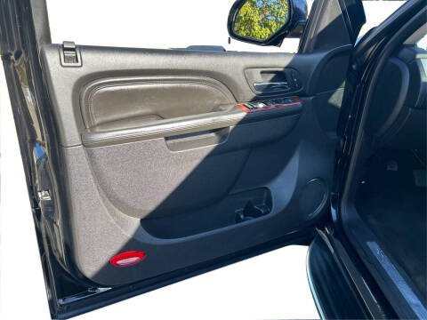 2011 Cadillac Escalade