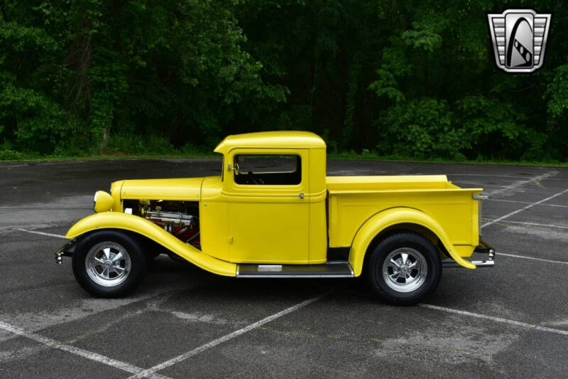 1932 Ford F-100