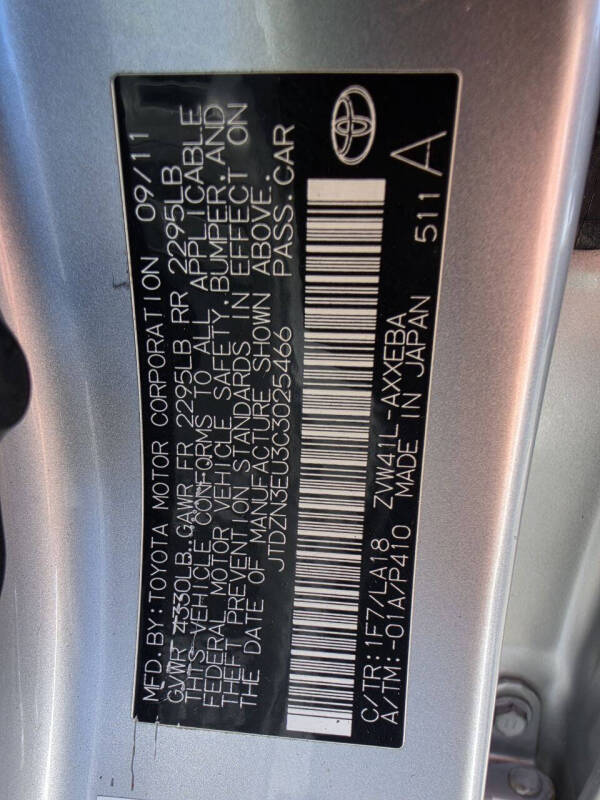 2012 Toyota Prius v Two