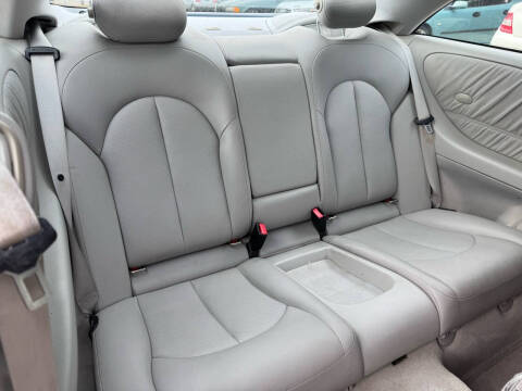 2005 Mercedes-Benz CLK CLK 320