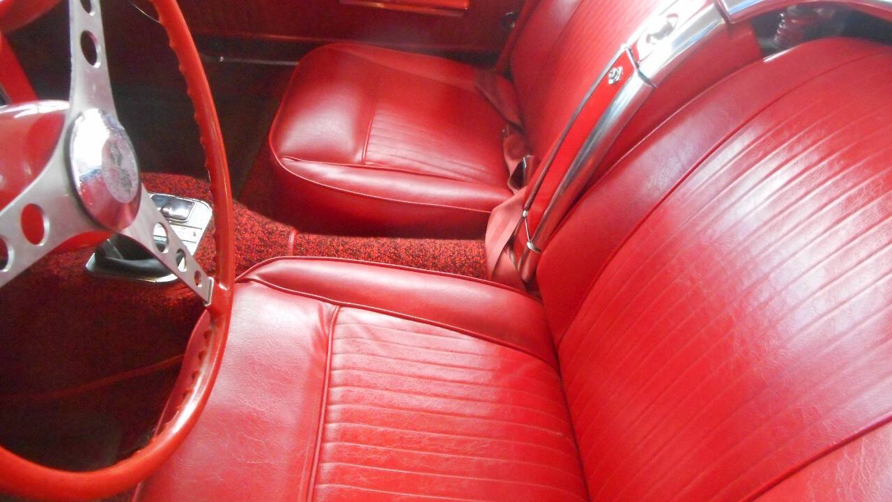 1962 Chevrolet Corvette 5