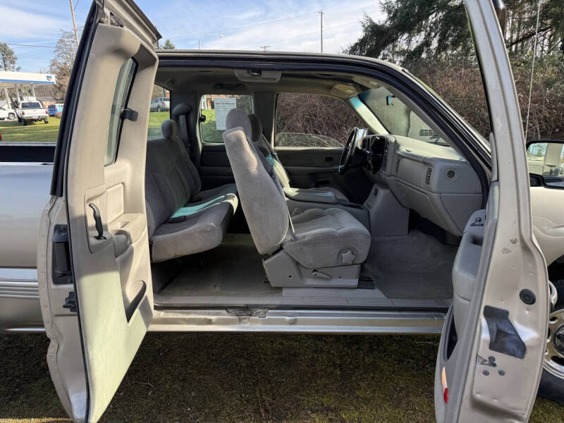 2000 Chevrolet Silverado 2500 LS