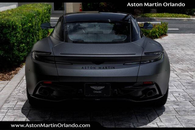 2024 Aston Martin DB12 V8