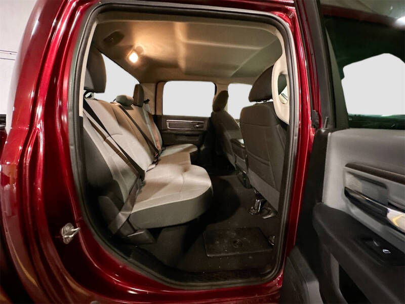 2021 RAM 1500 Classic SLT