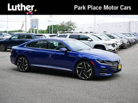 2021 Volkswagen Arteon for sale at Park Place Motor Cars in Rochester MN