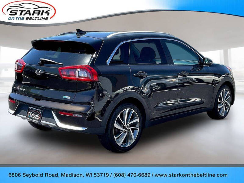 2018 Kia Niro Touring - Photo 6