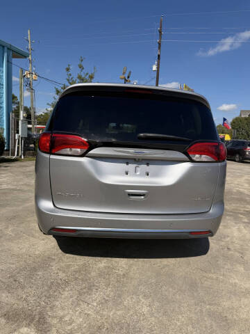2018 Chrysler Pacifica Limited