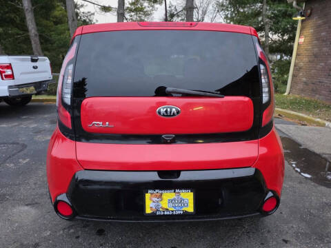 2016 Kia Soul +