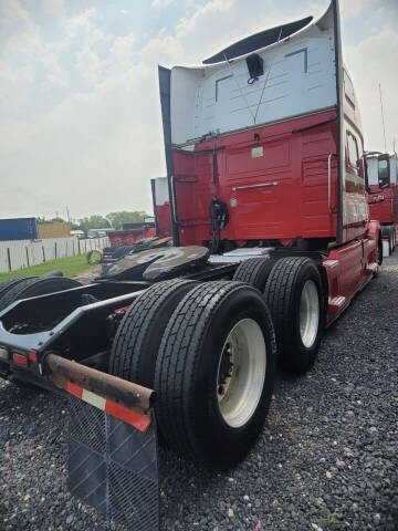 2017 Volvo VNL 780