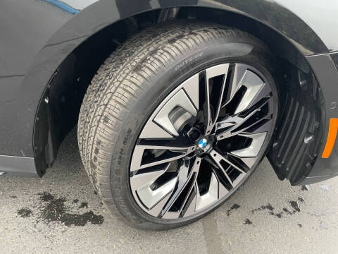 2026 BMW 5 Series 530i