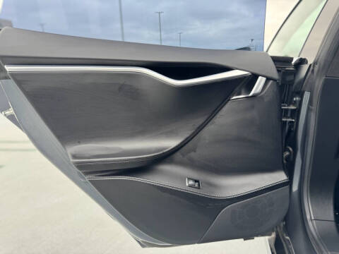2016 Tesla Model S