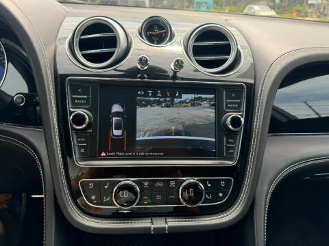 2017 Bentley Bentayga W12 First Edition