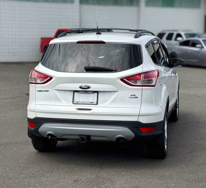 2015 Ford Escape SE