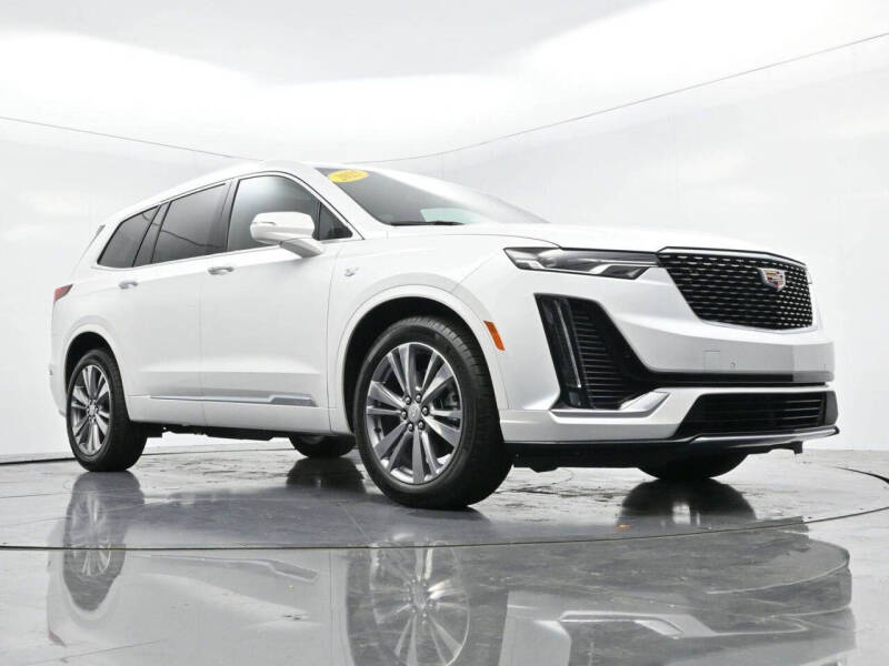 2025 Cadillac XT6 Premium Luxury