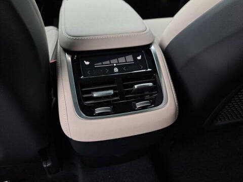 2026 Volvo XC90 B6 Plus 7P