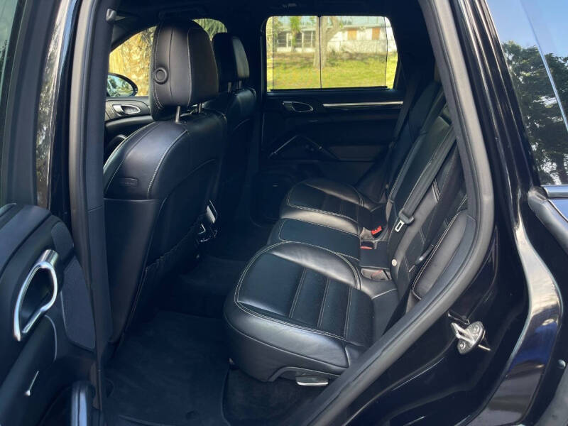 2016 Porsche Cayenne