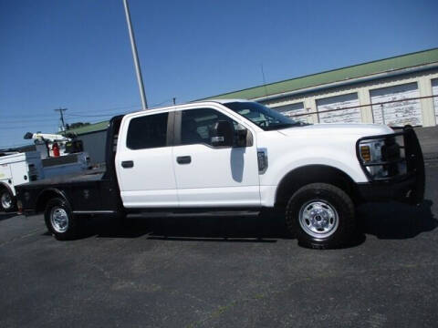 2019 Ford F-250 Super Duty for sale at GOWEN WHOLESALE AUTO in Lawrenceburg TN