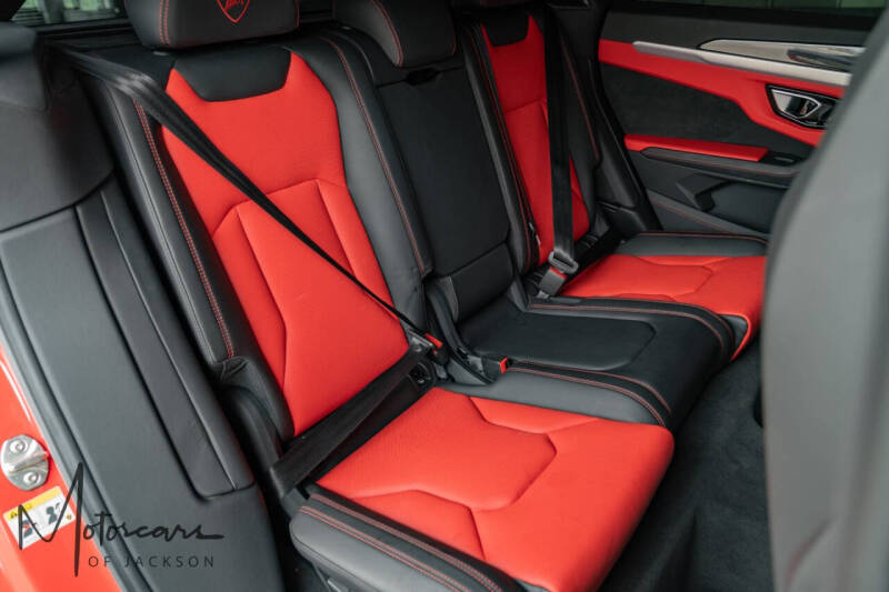 2019 Lamborghini Urus