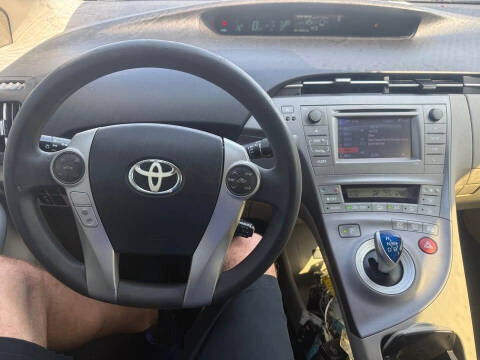 2013 Toyota Prius Two