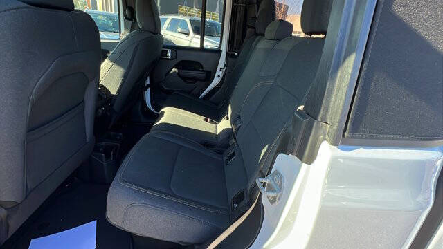 2024 Jeep Gladiator Sport S