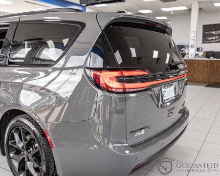 2025 Chrysler Pacifica Limited