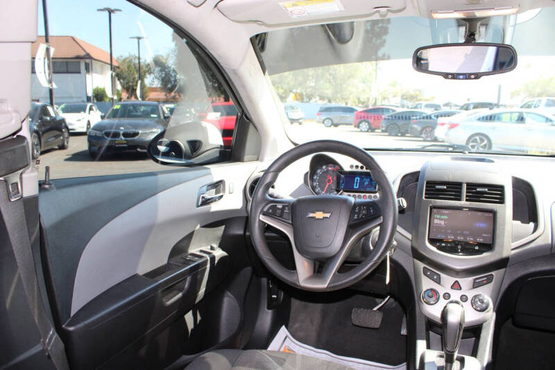 2014 Chevrolet Sonic LT Auto