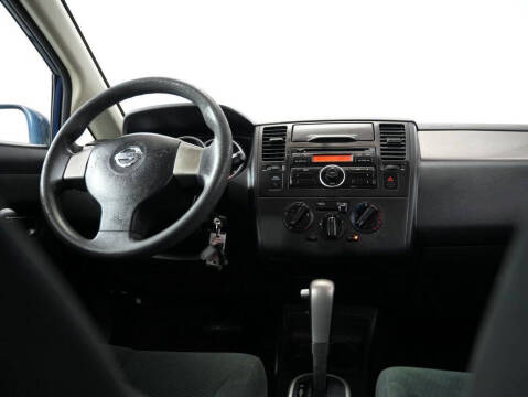 2012 Nissan Versa 1.8 S