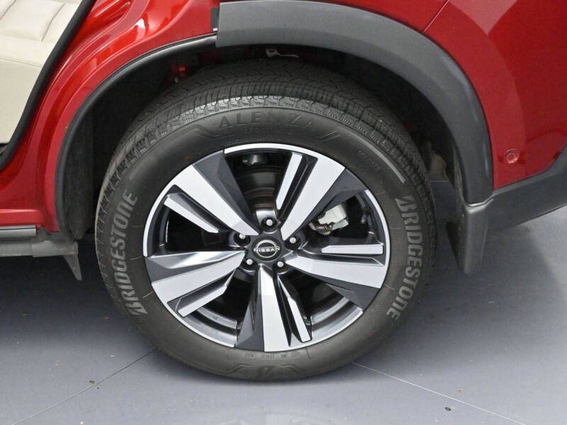 2022 Nissan Rogue SL