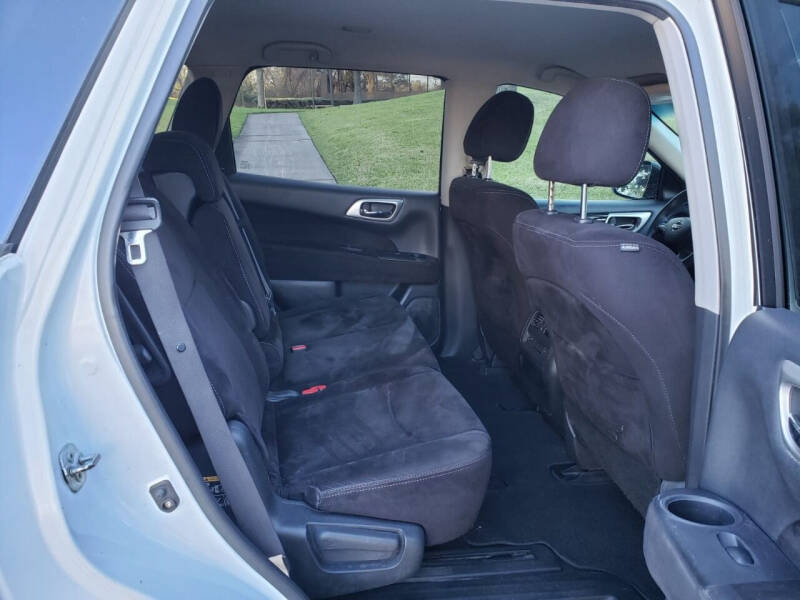 2014 Nissan Pathfinder SL