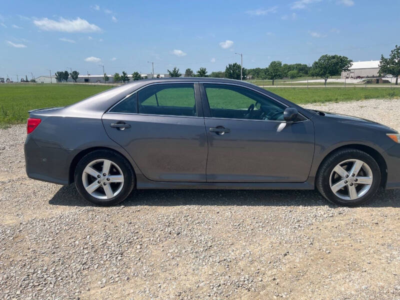 2014 Toyota Camry SE