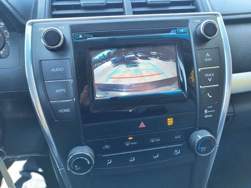 2015 Toyota Camry LE