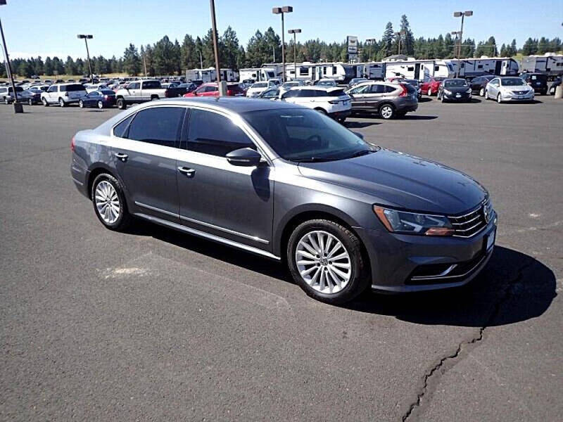 2016 Volkswagen Passat