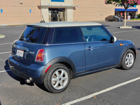 2010 MINI Cooper