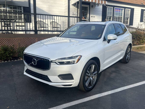 2020 Volvo XC60 T5 Momentum
