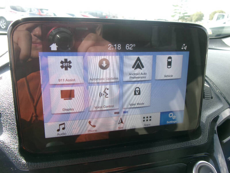 2020 Ford Transit Connect Titanium