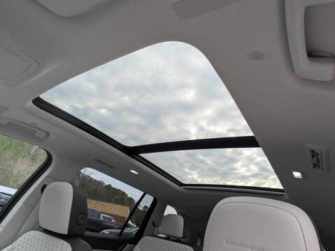 2024 GMC Acadia Denali