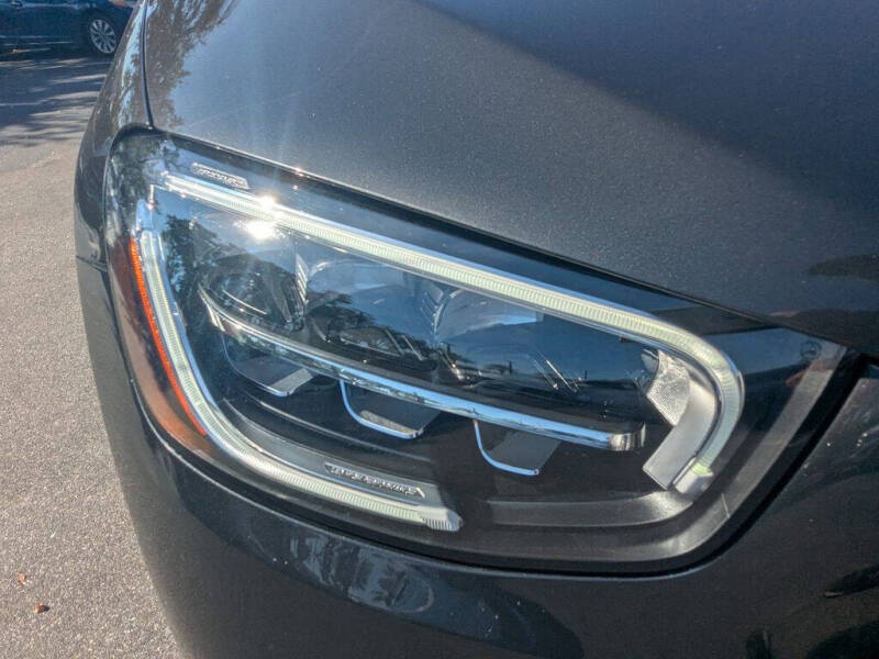 2021 Mercedes-Benz GLC GLC 300