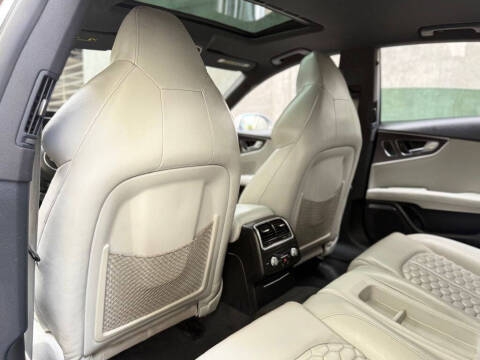 2014 Audi RS 7 4.0T quattro Prestige